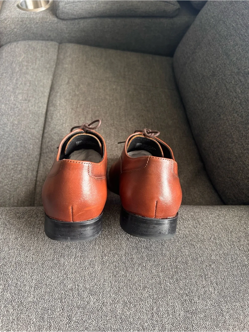 Florsheim Brown Leather Cap Toe Oxford Dress Shoes. Size 8.5M